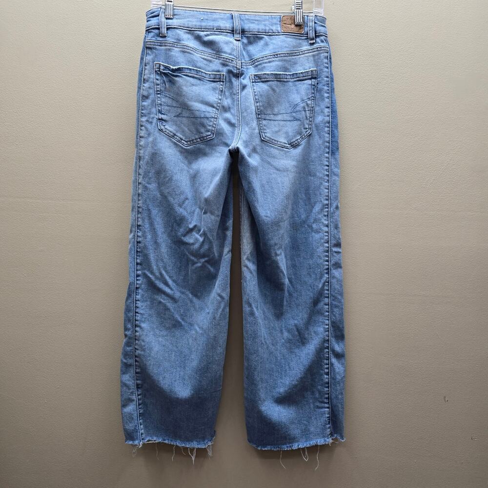 American Eagle Low Rise Baggy Wide Leg Jeans SZ 2 Raw Hem Blue Grunge Y2K Skater - Picture 2 of 6
